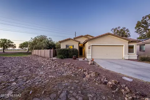 11074 W Fallen Willow Dr, Marana, AZ 85653