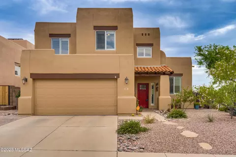 225 N Fenceline Dr, Tucson, AZ 85748