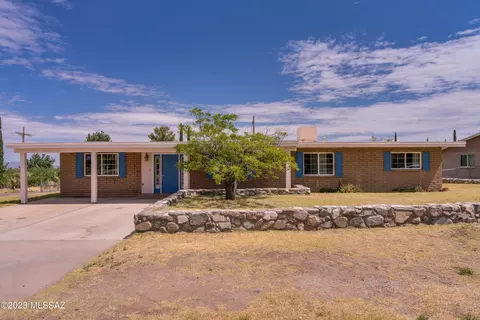 2270 W El Paseo, Oracle, AZ 85623