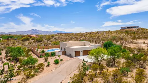 13820 E Dawn Dr, Vail, AZ 85641