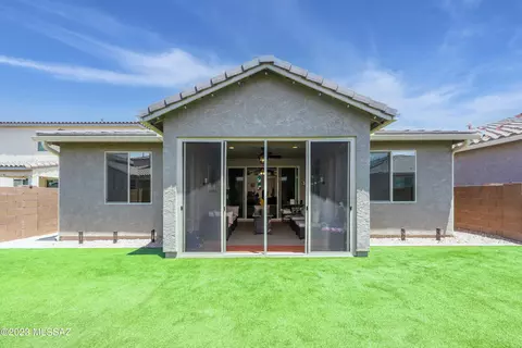 10030 E Camelback Trl, Tucson, AZ 85747 photo 2