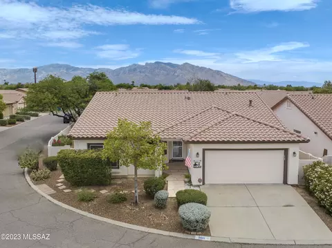 3421 W Desert Bend Loop, Tucson, AZ 85742