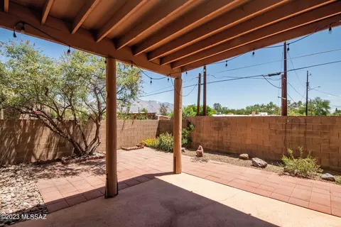 1544 E Painted Colt Loop, Tucson, AZ 85719 photo 21