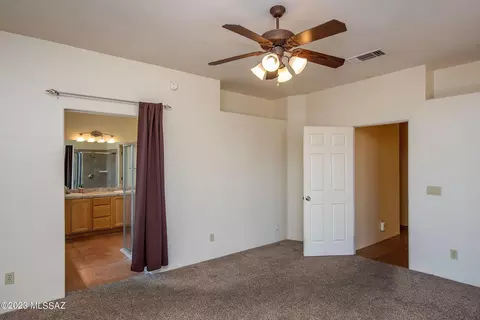 1544 E Painted Colt Loop, Tucson, AZ 85719 photo 16