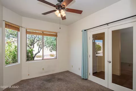 1544 E Painted Colt Loop, Tucson, AZ 85719 photo 11