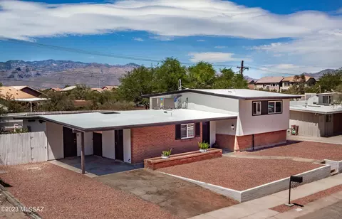 8149 E 3rd St, Tucson, AZ 85710 photo 2