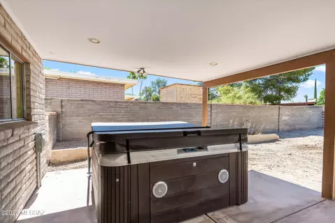 9328 E Deer Trl, Tucson, AZ 85710 photo 25
