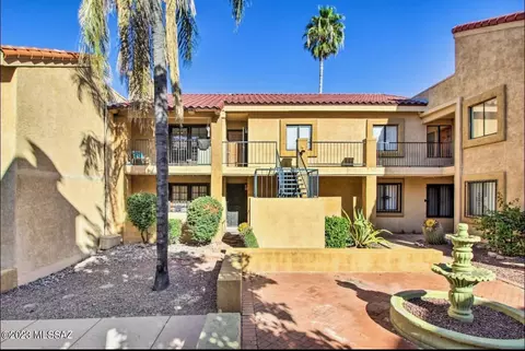 8271 N Oracle Rd #145, Tucson, AZ 85704