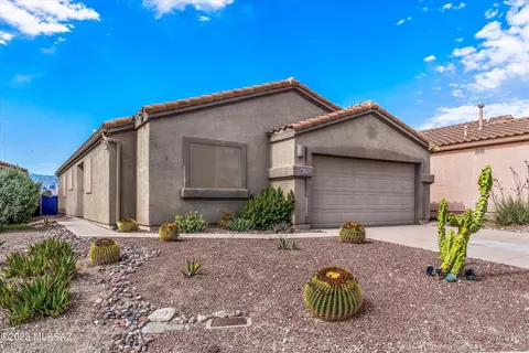 9827 E Spanish Flower Ct, Tucson, AZ 85748