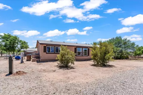 16701 W Falcon Ln, Marana, AZ 85653
