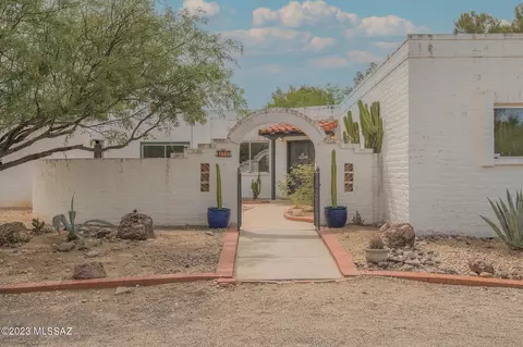 7680 E Sabino Vista Dr, Tucson, AZ 85750