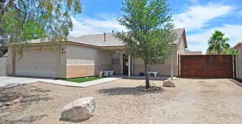 1819 W Donny Brook Rd, Tucson, AZ 85713