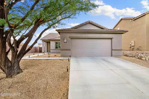 935 S White Calcites St, Benson, AZ 85602