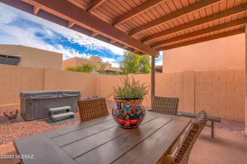 4354 E Samantha Dr, Tucson, AZ 85712