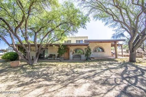 15200 W Crooked Sky Rd, Arivaca, AZ 85601