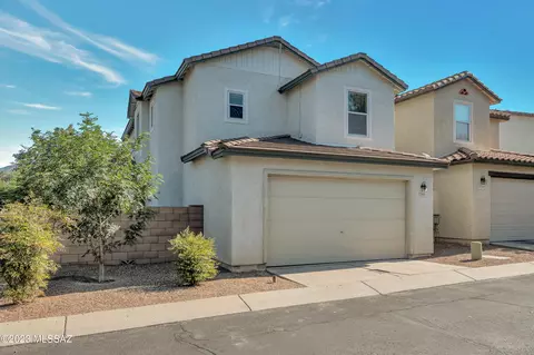 2740 N Saramano Ln, Tucson, AZ 85712
