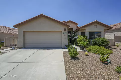 11103 N Sand Pointe Dr, Oro Valley, AZ 85737