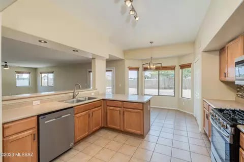 568 W Chatfield St, Vail, AZ 85641 photo 13
