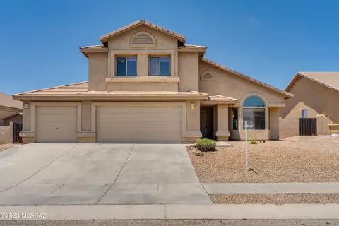 568 W Chatfield St, Vail, AZ 85641