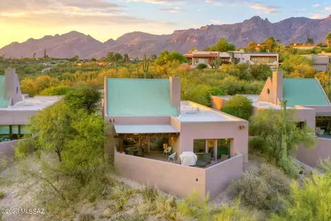 4723 N La Lomita, Tucson, AZ 85718