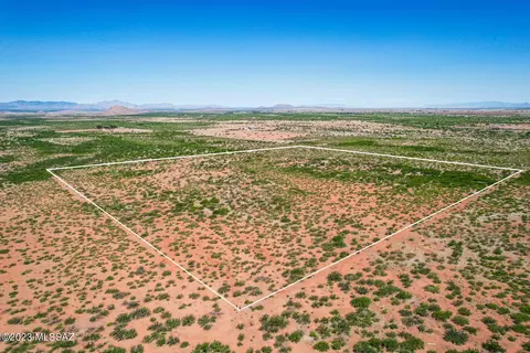 40 S Acres S Rustic Trl, Pearce, AZ 85625 photo 3