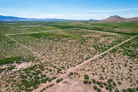40 S Acres S Rustic Trl, Pearce, AZ 85625 photo 2