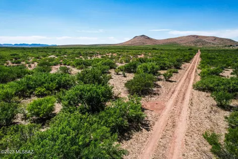40 S Acres S Rustic Trl, Pearce, AZ 85625 photo 16