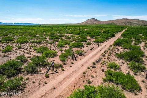 40 S Acres S Rustic Trl, Pearce, AZ 85625 photo 12