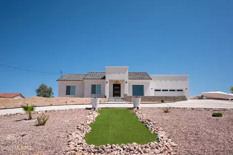 94 Back Nine Ter, Rio Rico, AZ 85648