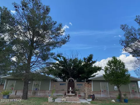 35 E Treasure Rd, Sunsites, AZ 85625 photo 2