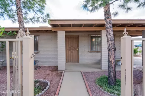 150 E 19th St, Tucson, AZ 85701