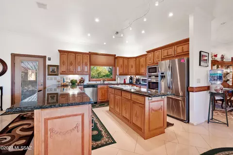 3210 E Mescalero Dr, Vail, AZ 85641 photo 5