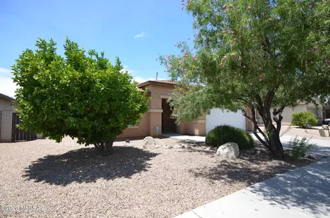 5856 E Tercel Dr, Tucson, AZ 85756 photo 2