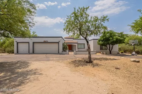 11510 E Snyder Rd, Tucson, AZ 85749