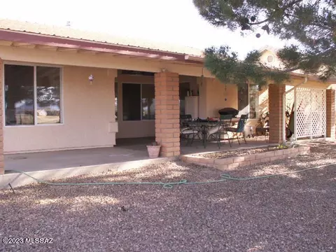 919 E Christmas Tree Ln, Pearce, AZ 85625 photo 3