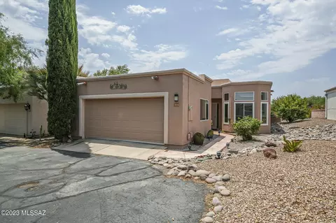 1636 N Rio Mayo, Green Valley, AZ 85614