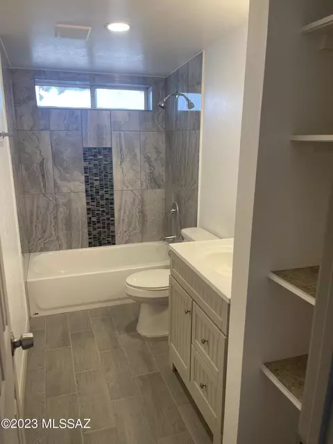 5225 S Hampton Roads Dr, Tucson, AZ 85706 photo 12