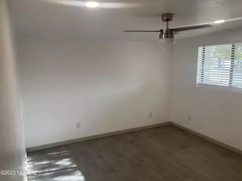 5225 S Hampton Roads Dr, Tucson, AZ 85706 photo 7