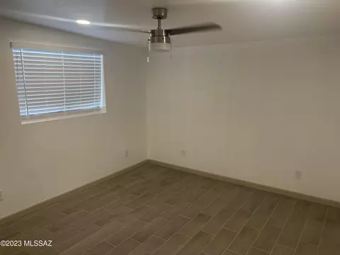 5225 S Hampton Roads Dr, Tucson, AZ 85706 photo 9