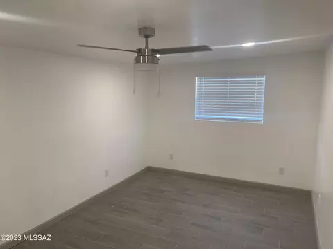 5225 S Hampton Roads Dr, Tucson, AZ 85706 photo 14