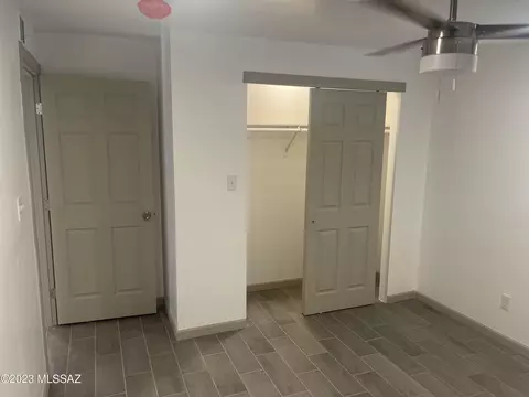 5225 S Hampton Roads Dr, Tucson, AZ 85706 photo 10