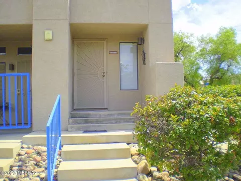 7932 E Colette Cir #104, Tucson, AZ 85710