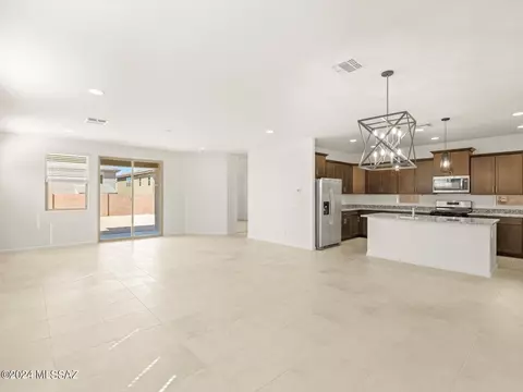Kitchen - 12537 E Caden Dr, Vail, AZ 85641 photo 1 of 9