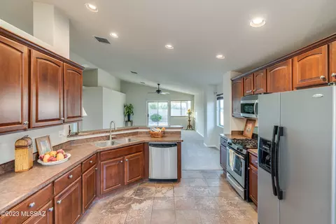10471 E Dusky Willow Dr, Tucson, AZ 85747 photo 14