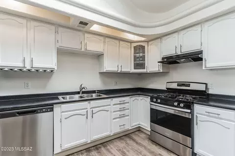 4544 E Juarez St, Tucson, AZ 85711 photo 12