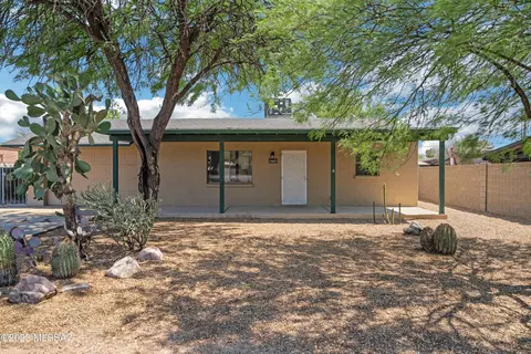 4544 E Juarez St, Tucson, AZ 85711