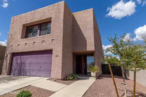 2125 E Carob Ln, Tucson, AZ 85719