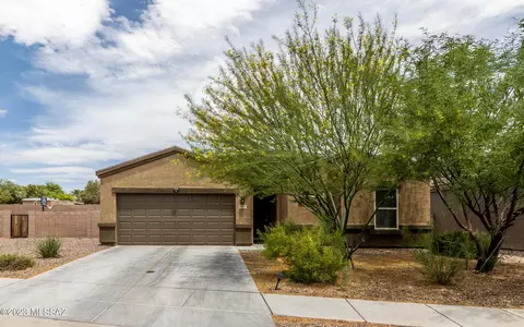 6247 S Dark Water Way, Tucson, AZ 85706