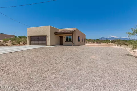 1779 Calle Arabe, Rio Rico, AZ 85648