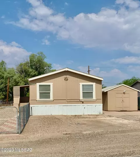 5209 N Emerald Ave, Tucson, AZ 85705